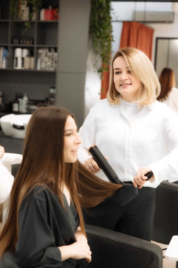Expert hair colorist blog case study